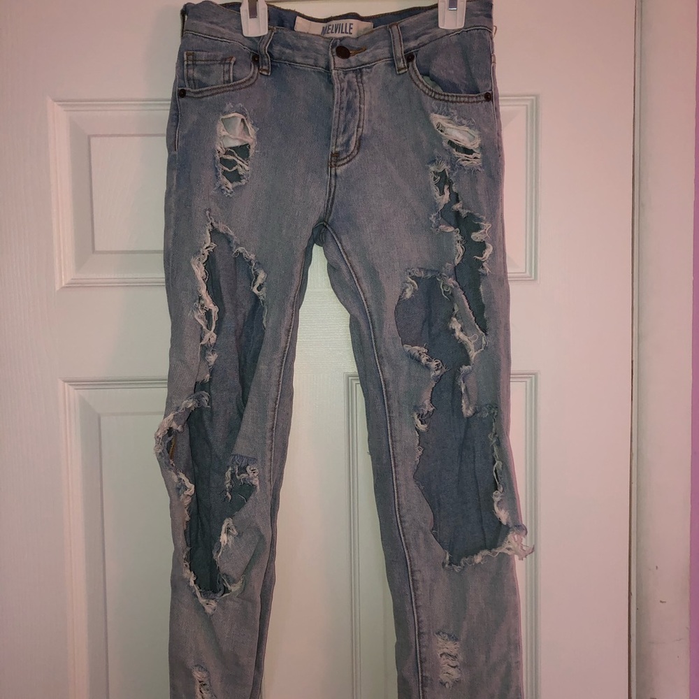 Brandy Melville ripped jeans!